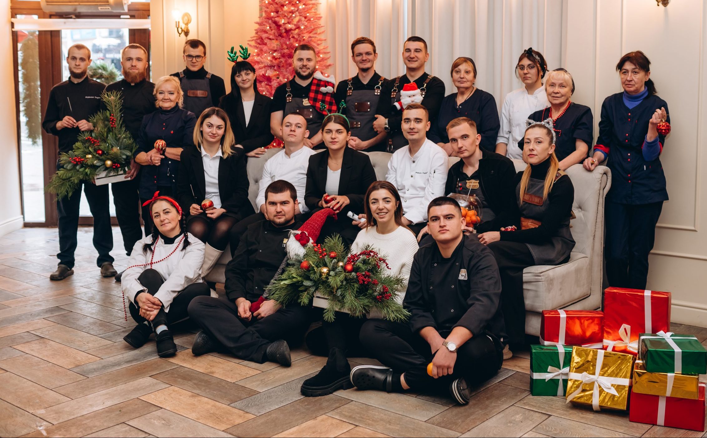 Beef&Cake team wishes you a Merry Christmas and Happy New Year