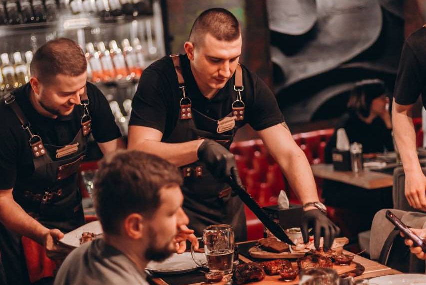 History of Beef and Cake restaurant in Khmelnytskyi